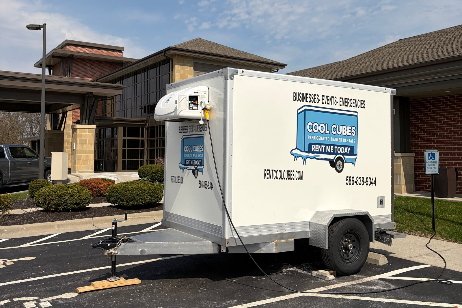 Commercial Freezer Maintenance & Emergency Backup Solutions
